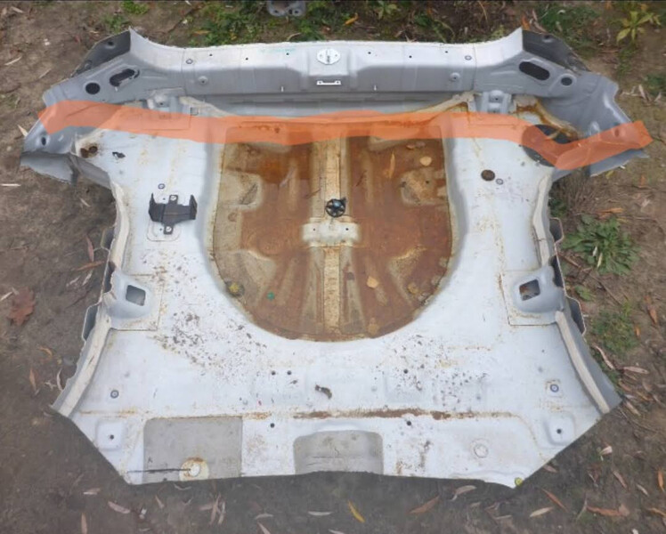 Задня панель (ванна де запаска) Kia Sportage 4  2017 2.4 Бензин 