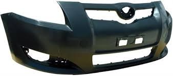 Бампер передній Toyota Auris  2008 хетчбек 1.6 Бензин 