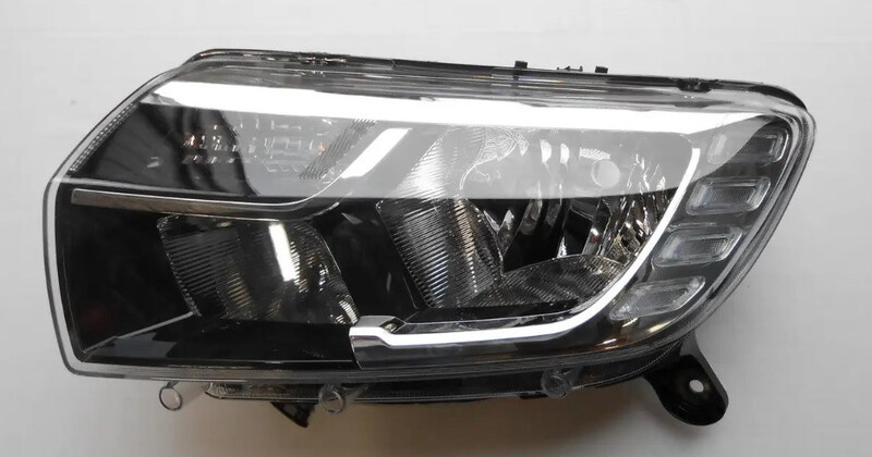 Основная фара левая - вставка Renault Logan 2  2020 0.9 Бензин Днепр
