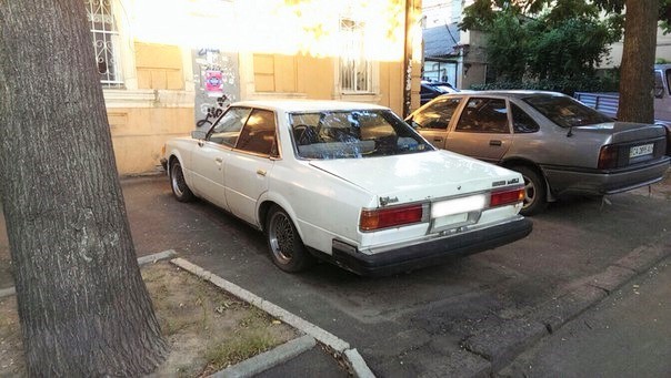 Задний правый стоп, Алюминиевая панелька под номер Toyota Mark II Hardtop, Grande 1984 2.0 Бензин Одесса