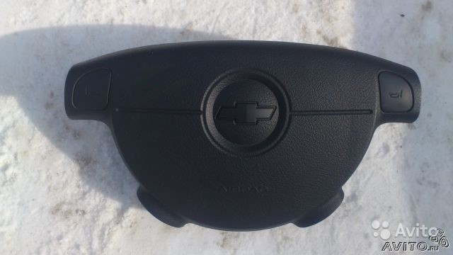 Заглушка на руль Chevrolet Lacetti  2006 1.8 Бензин Львов