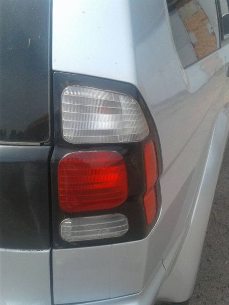Фонарь задний левый Mitsubishi Pajero Sport  2006 2.5 Дизель Одесса