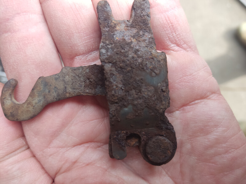 Скоба троса ручного гальма Hyundai Sonata NF 5  2006 2.0 Бензин 