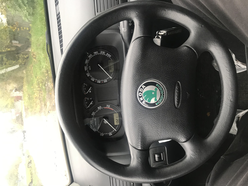 Руль Skoda Octavia Tour универсал 2009 г.  1.6 л бензин Киев