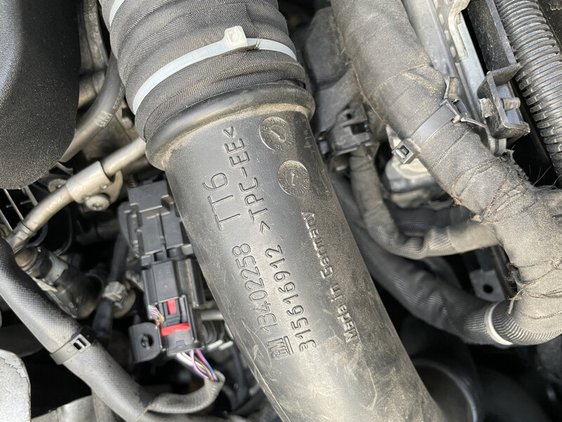 Патрубок турбины Opel Zafira C универсал 2015 г.  2.0 л дизель Ровно