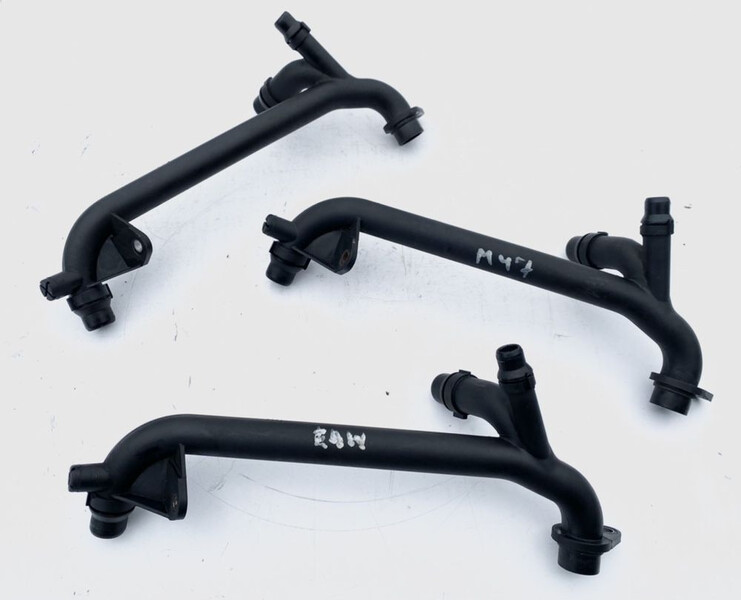 Патрубок охлаждающей жидкости BMW 3 Series  2000 2.0 Дизель Полтава