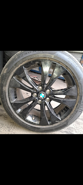 Запасное колесо r18 BMW X1  2020 универсал 2.0 Бензин Киев
