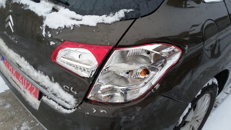 Дополнительный стоп-сигнал. Стоп Citroen C4 хэтчбек 2013 г.  1.6 л дизель Ровно