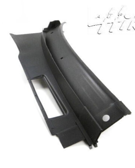 Водосточная панель правая Volkswagen Golf 3  1996 хэтчбек 1.4 Бензин Одесса