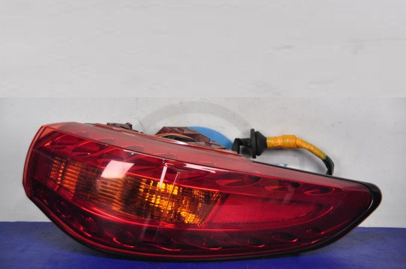 Стопы в крыльях 2 шт америка диоды Infiniti FX  2013 3.5 Бензин Запорожье