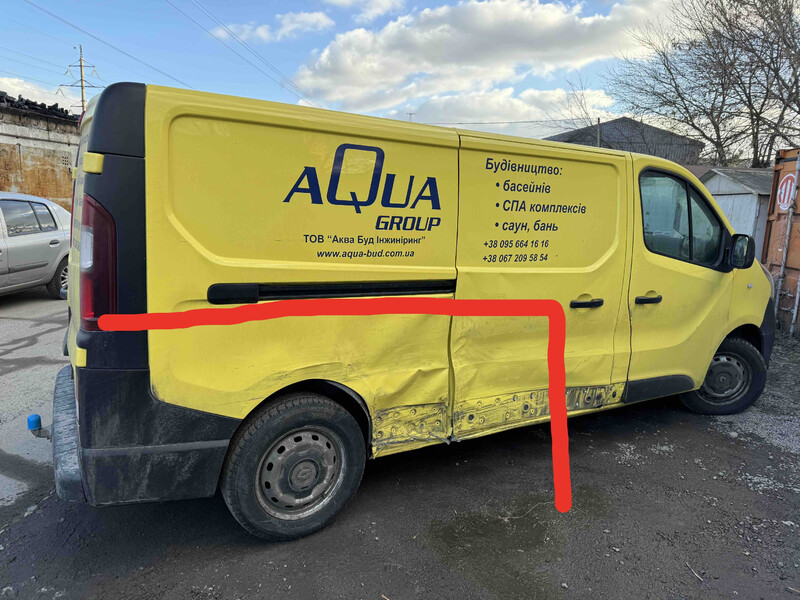 Задняя правое крыло Renault Trafic 3 2020 г.  1.6 л дизель Киев