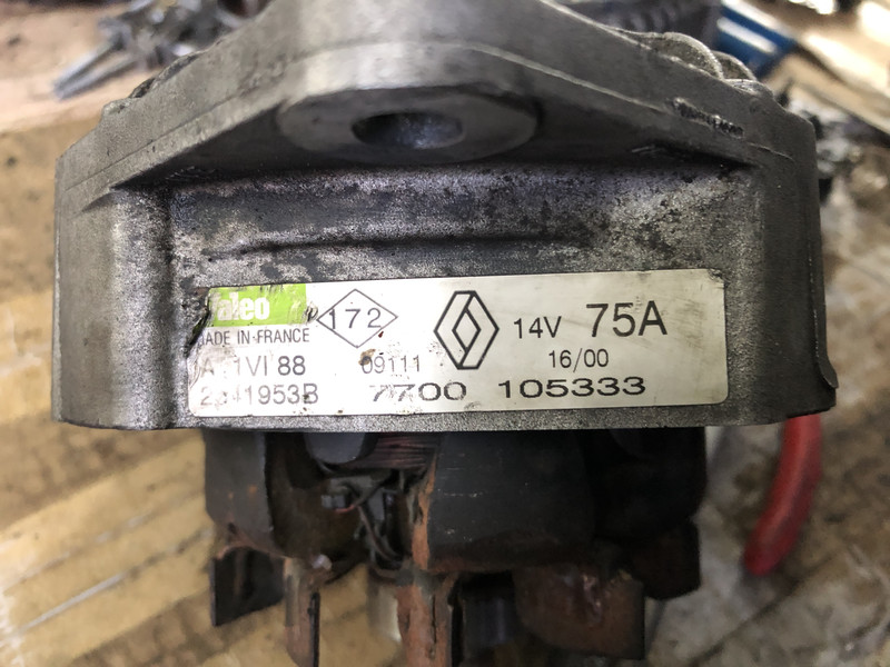 Генератор 7700105333   Renault Kangoo, Renault Megane