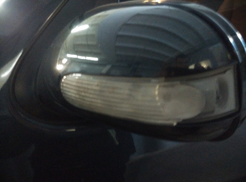 Повторювач повороту у дзеркалі A1638200521   Mercedes M-Class