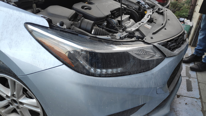 Левая передняя фара Chevrolet Cruze  2018 1.4 Бензин Киев