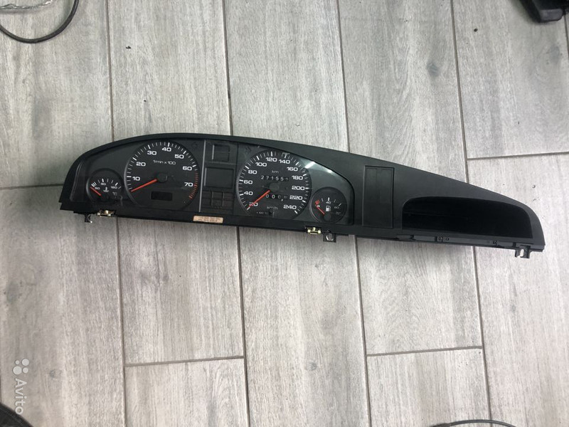 Панель приборов Audi 100 C4 1991 г.  2.0 л бензин Рубежное
