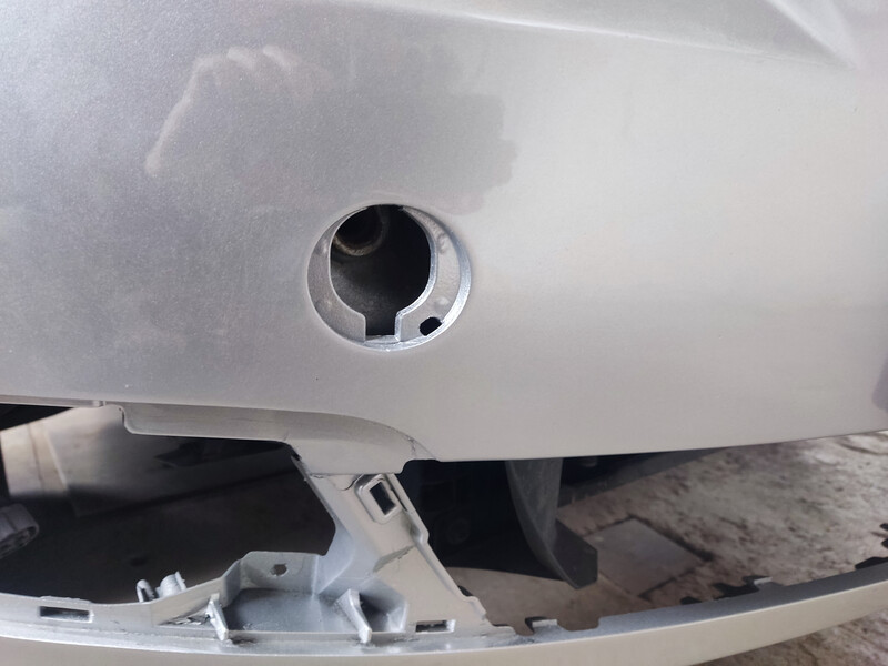 Заглушка переднего бампера Mazda 3 BK  2006 хэтчбек 1.6 Бензин Синельниково