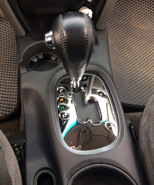 Накладка кулисы акпп Hyundai Santa FE  2002 2.0 Дизель Одесса