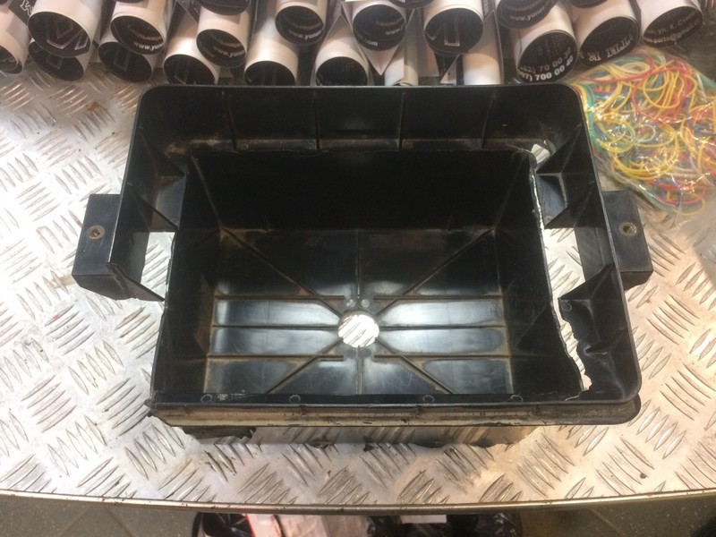 Коробка аккумуляторная Volkswagen Sharan  2000 1.8 Бензин Хмельницкий