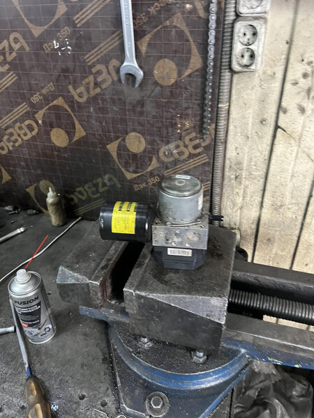 Brake booster Hyundai Sonata 6  2012 2.4 Гибрид 