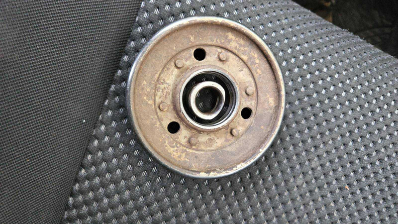 Ролик натяжителя приводного ремня DAF F2300  1986 8.2 Дизель Буча