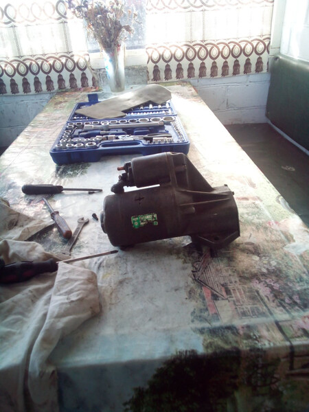 Стартер Nissan Sunny B12  1988 универсал 1.6 Бензин Киев