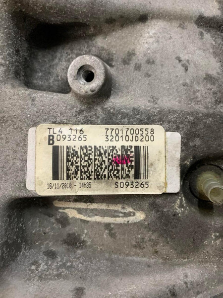 Коробка передач Nissan Qashqai J10  2011 2.0 Бензин Луцк