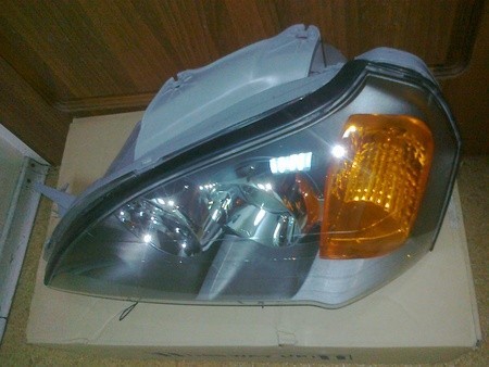 Фара передняя, левая Chevrolet Evanda  2006 2.0 Бензин Житомир