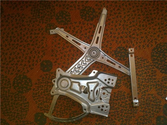 Механізм склопідйомника Opel Vectra  2008 2.2 Бензин Боярка