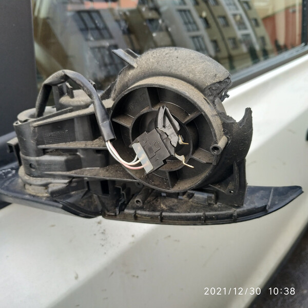 Зеркало левое Suzuki Vitara  2019 хэтчбек 0.9 Бензин Ровно