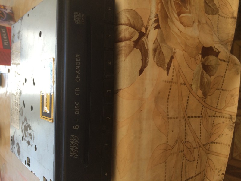 Сд Ченджер Nissan X-Trail T30  2003 2.5 Бензин Одесса