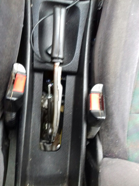 Кожух ручника Opel Vectra B  1999 хэтчбек 2.0 Бензин Одесса