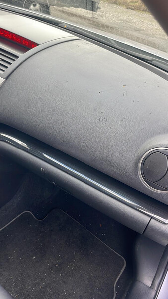 Крышка безопасности торпеды Mazda 6  2009 универсал 2.0 Бензин Житомир