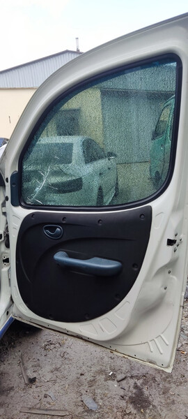 Дверь передняя Fiat Doblo  2003 1.9 Дизель Кременчуг