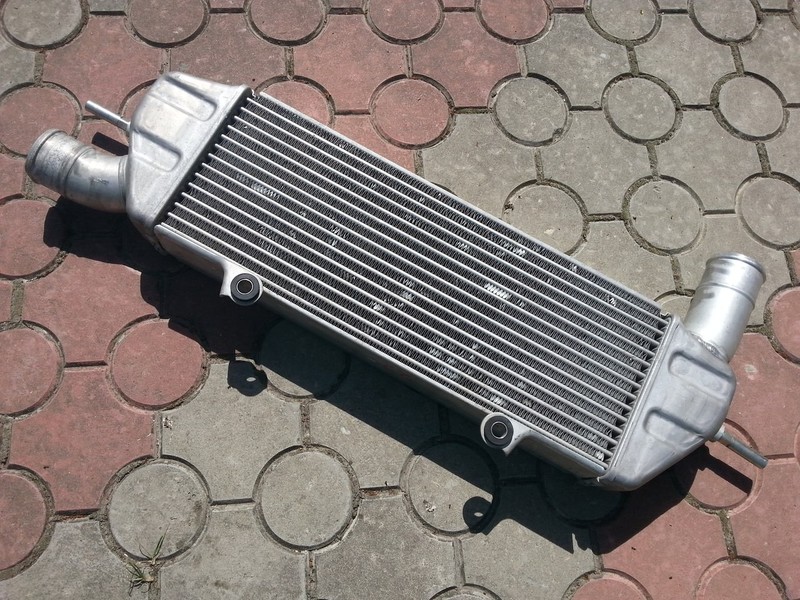 Радіатор інтеркулера Mitsubishi Lancer X Ralliart 2009 р.  2.0 л бензин Київ