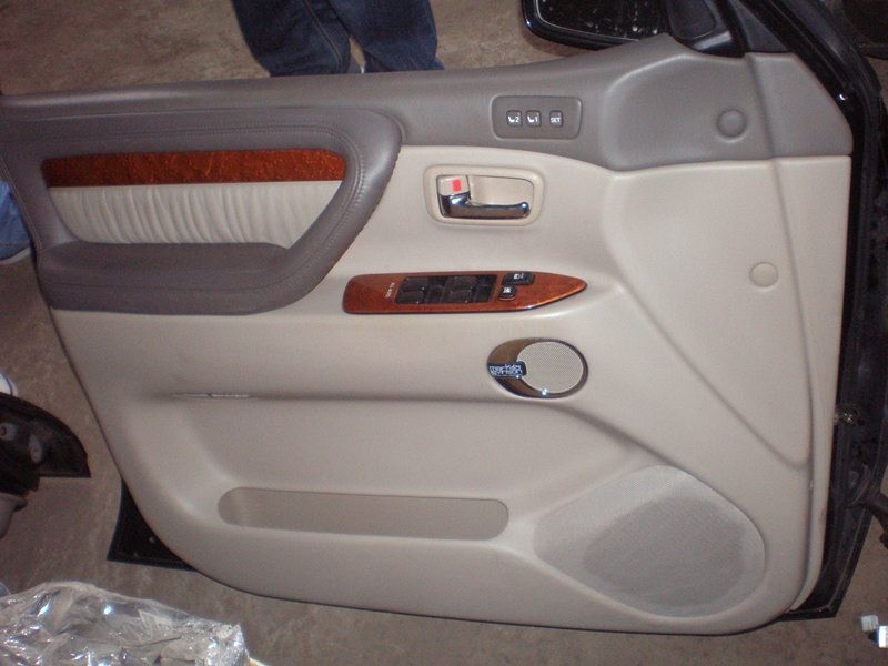 Карти двернi Lexus LX  2007 універсал 4.7 Бензин 