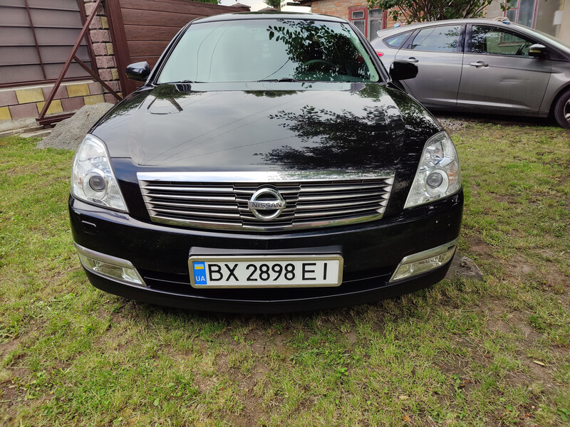 Решетка радиатора Nissan Teana J31  2006 2.0 Бензин Хмельницкий