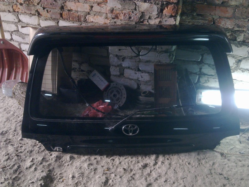 Крішка багажника верхняя (взборе) Toyota Land Cruiser 100 2006 г.  4.7 л бензин Луцк