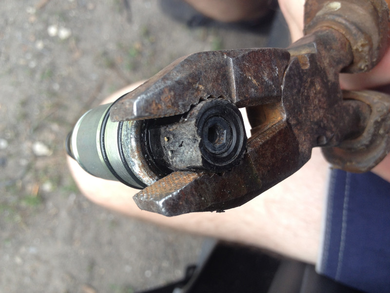 Клапан компрессора кондиционера Ford Focus 3  2017 1.0 Бензин Бахмут