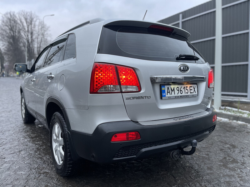 Задняя левая фара (наружная) Kia Sorento  2011 2.2 Дизель Хмельницкий
