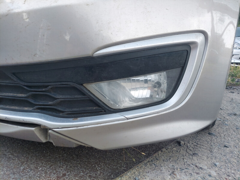 Ресничка правая Kia Optima Гибрид 2013 г.  2.4 л гибрид Днепр