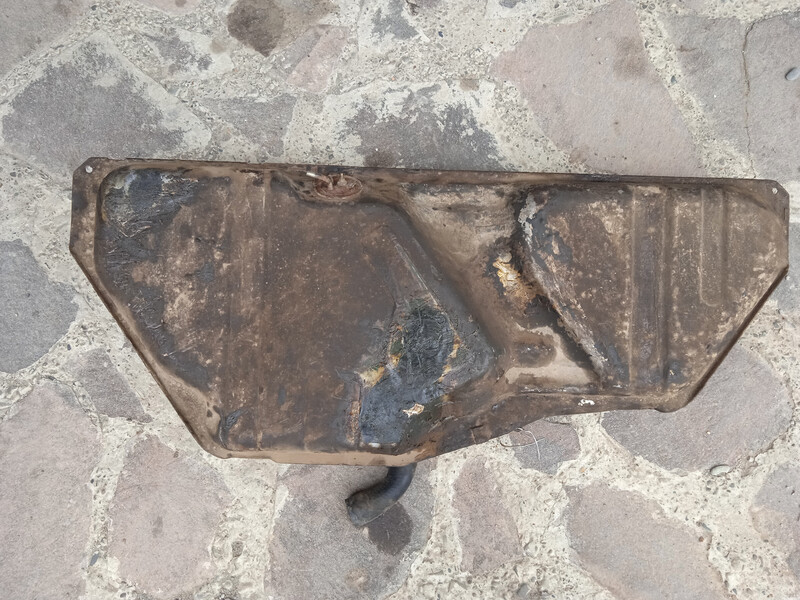 Паливний бак Opel Kadett E  1986 1.3 Бензин 