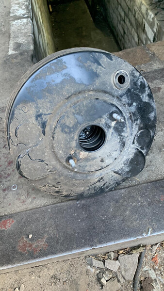 Вакуумний підсилювач гальм Volkswagen Bora  2003 2.0 Дизель 