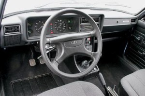 Торпеда ВАЗ 2107  1990 1.5 Бензин Краматорск