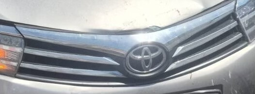 Решетка радиатора Toyota Corolla  2014 1.6 Бензин Николаев