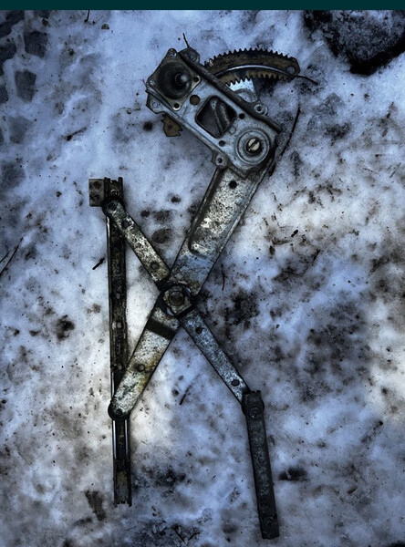 Склопідйомник лівий передній Nissan Patrol Y60  1992 2.8 Дизель 