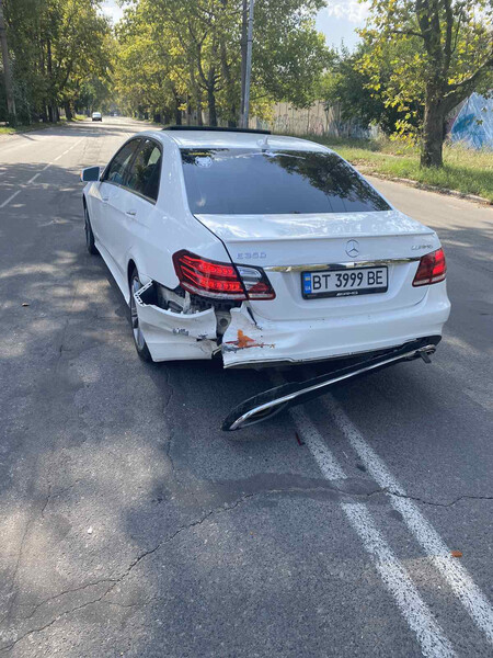 Задний бампер Mercedes-Benz E-Class  2014 3.5 Бензин Одесса