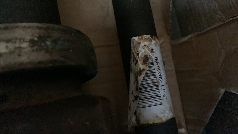 Напіввісь Ford Focus 3  2016 хетчбек 1.0 Бензин 