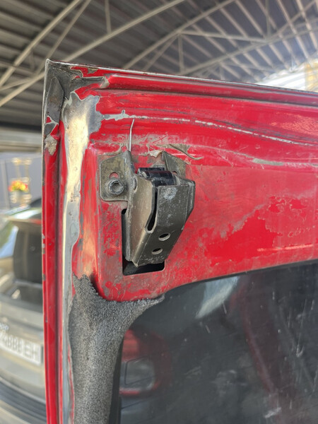 Замок двері Volkswagen Caddy 2  2002 1.9 Дизель 