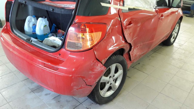 Бампер задній Suzuki SX4  2008 хетчбек 1.6 Бензин 