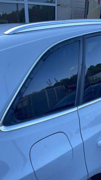 Форточка задняя Audi Q5  2014 универсал 2.0 Дизель Тернополь